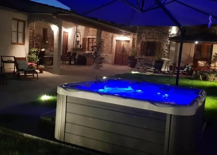 아파트 Double With Terrace *